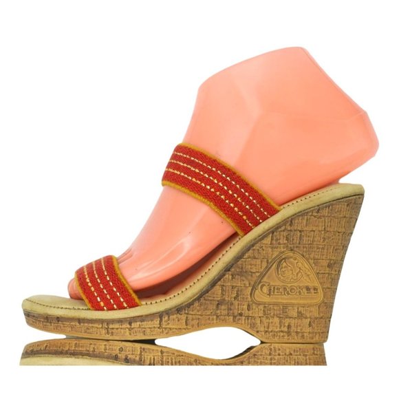 Vintage Cherokee Sandals Strappy Shoes Wedge Heels Metallic Gold Tinsel Womens 6 - Picture 2 of 10